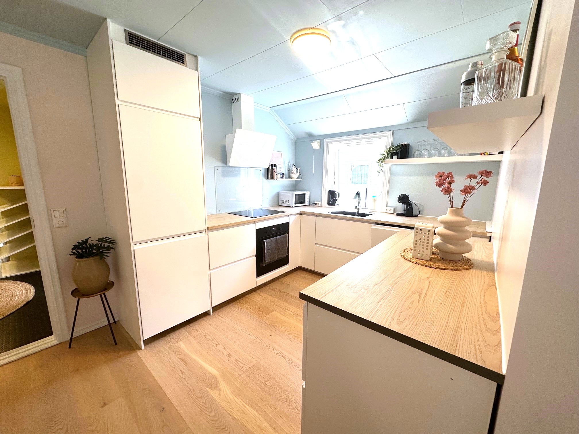 Fullt utstyrt kjøkken